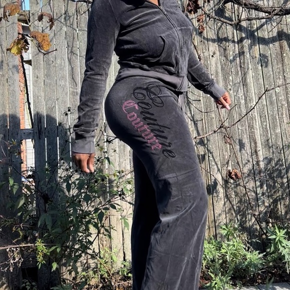 Juicy Couture Tracksuit Set - Picture 1 of 8
